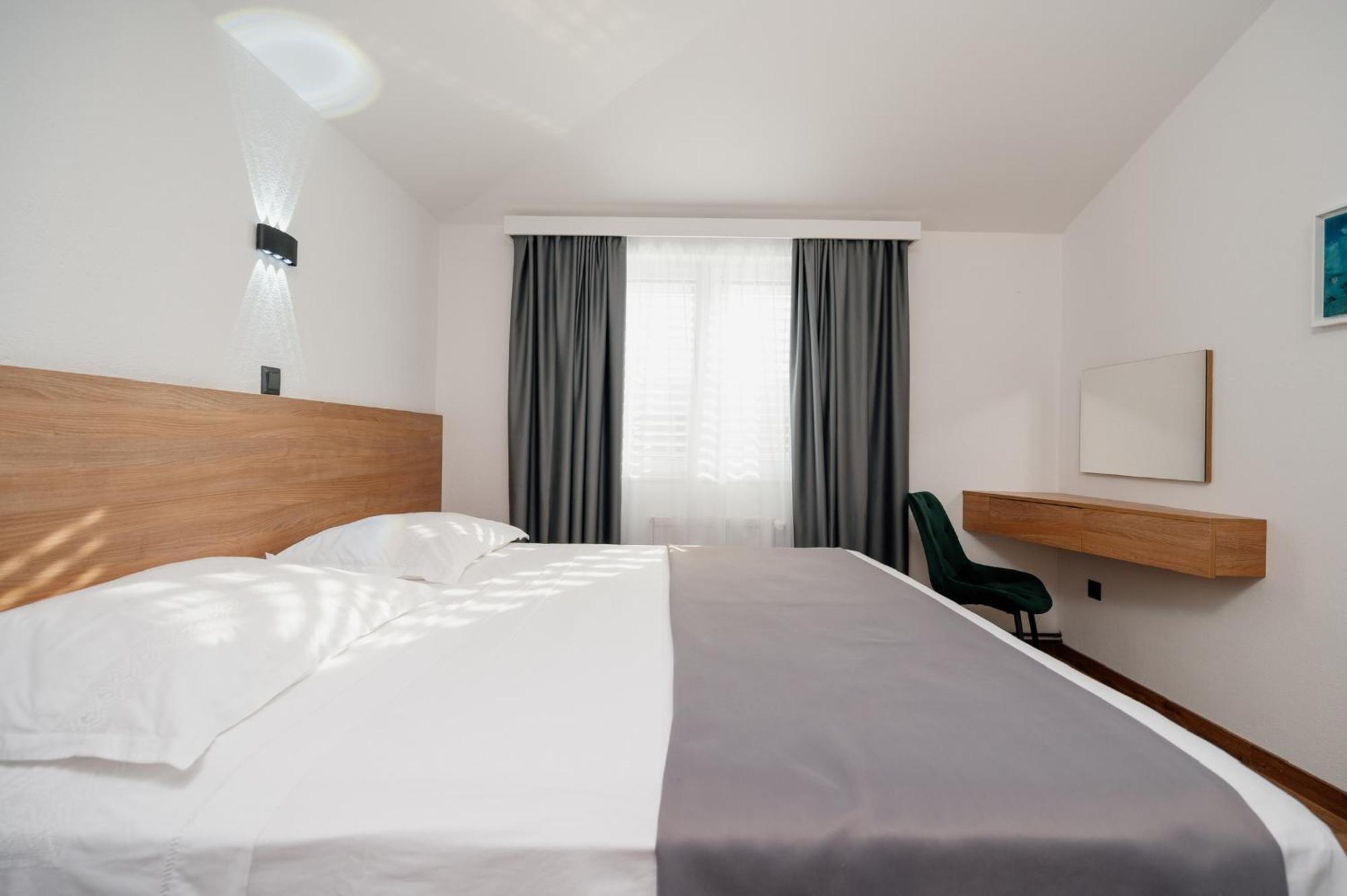 Apartments Kudelik Trogir Exterior photo
