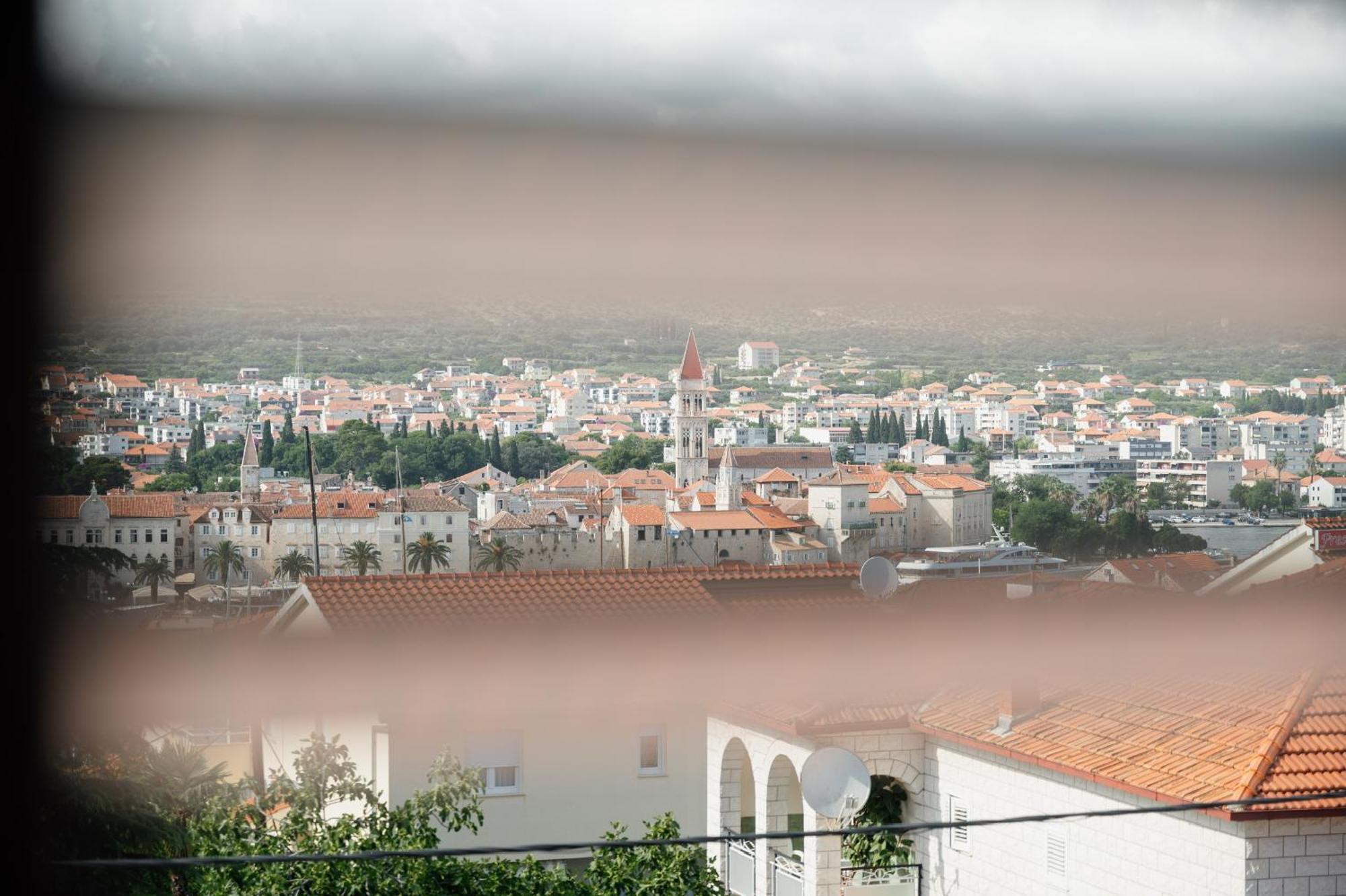 Apartments Kudelik Trogir Exterior photo