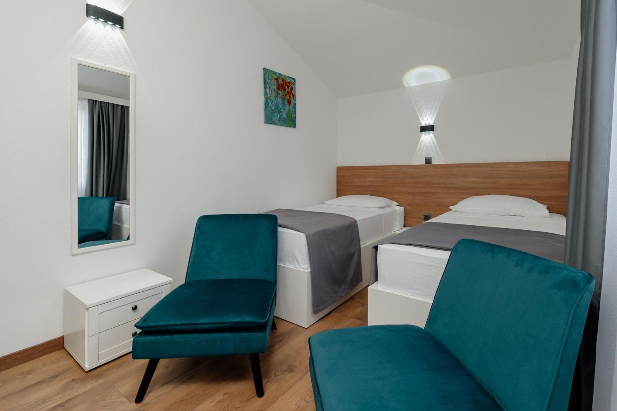 Apartments Kudelik Trogir Exterior photo